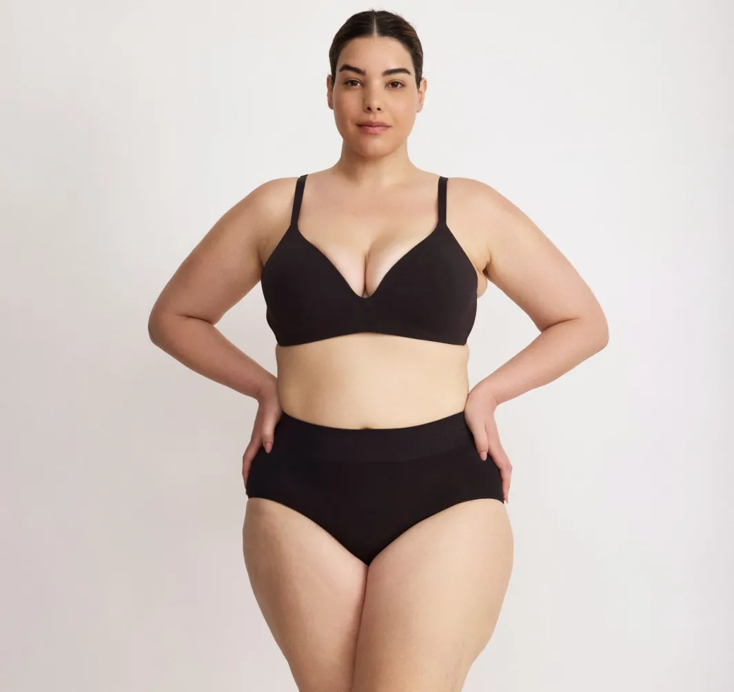 Sale Organic Basics Core Wireless Plunge Bra Black