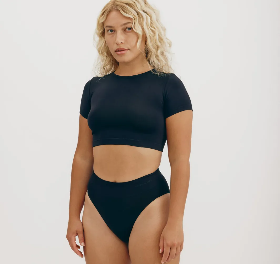 Hot Organic Basics Smooth High-Leg Briefs Black